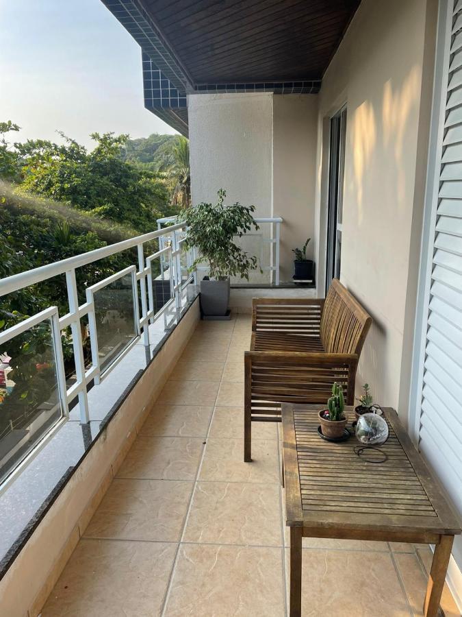 Recanto Verde-Apto Na Praia Do Tombo Guarujá Buitenkant foto