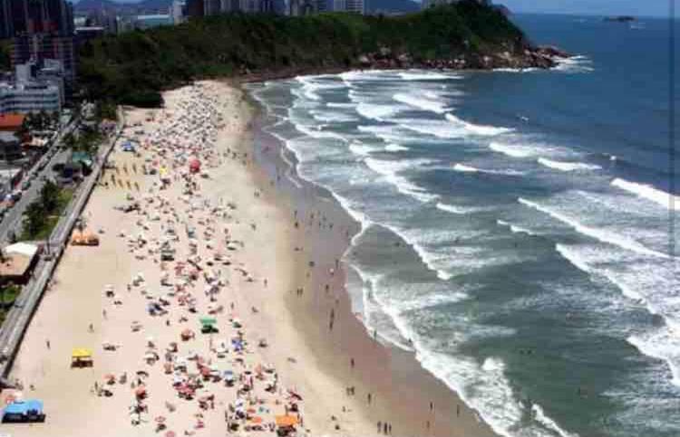 Recanto Verde-Apto Na Praia Do Tombo Guarujá Buitenkant foto